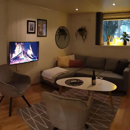 Stakkevolvegen 58 * Тромсё